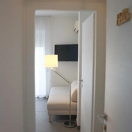 Bed & Breakfast La Dell'arte-de Gasperi Napoli